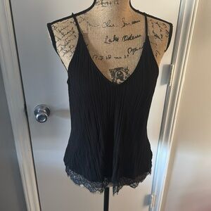 Skin size medium black tank
